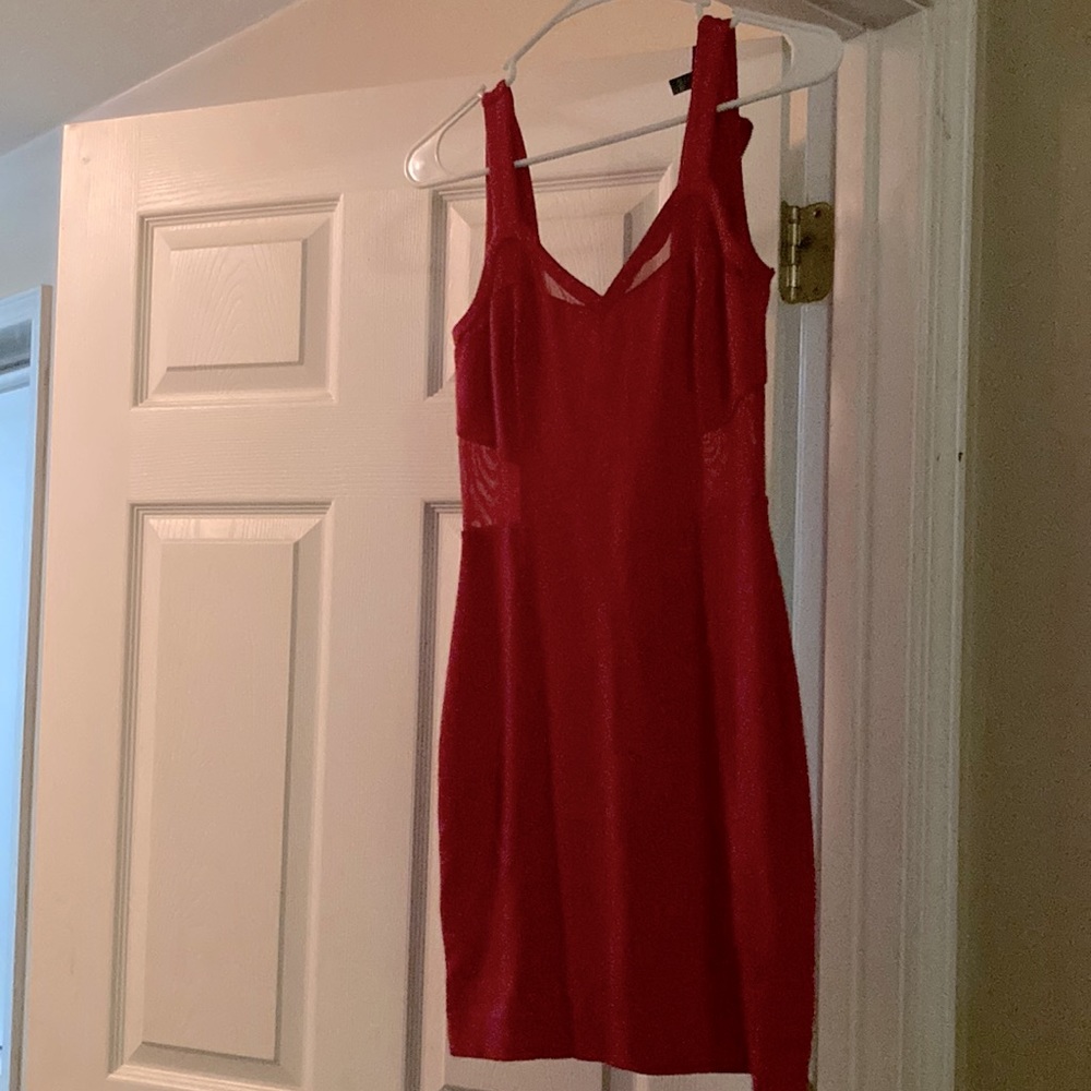 Express Dress. Size 0. Red. Side peeps.